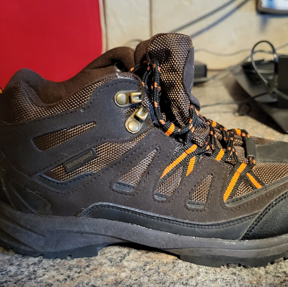 Boys waterproof Hiking boots